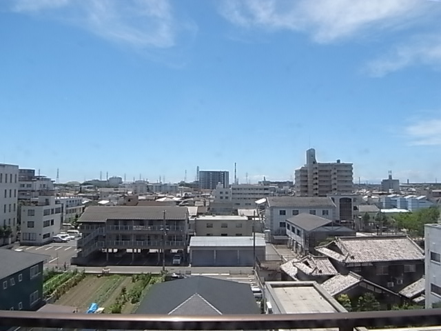 View. ※ Will be of 605, Room photo.