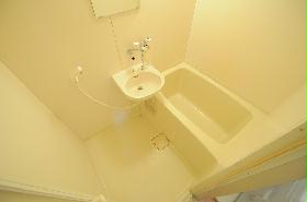 Bath. bus ・ Toilet is of course a different specification