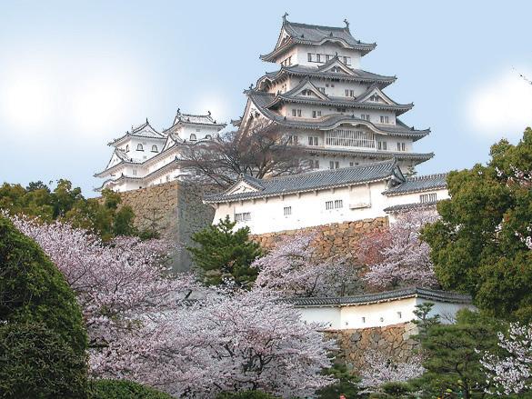 park. To Himeji Castle 1660m