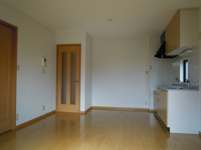 Living and room. Room 2