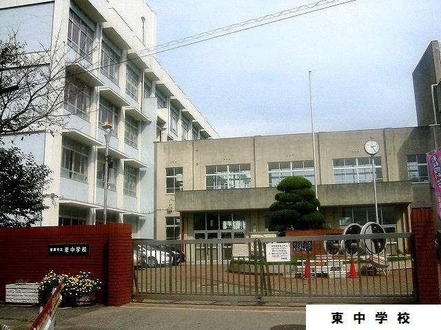 Bathroom. East Junior High School 650m