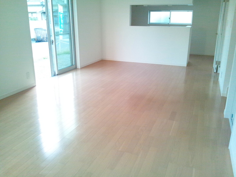 Other. Face-to-face is the kitchen