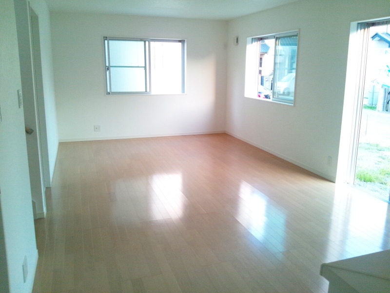 Living and room. Living 20 Pledge !!!!