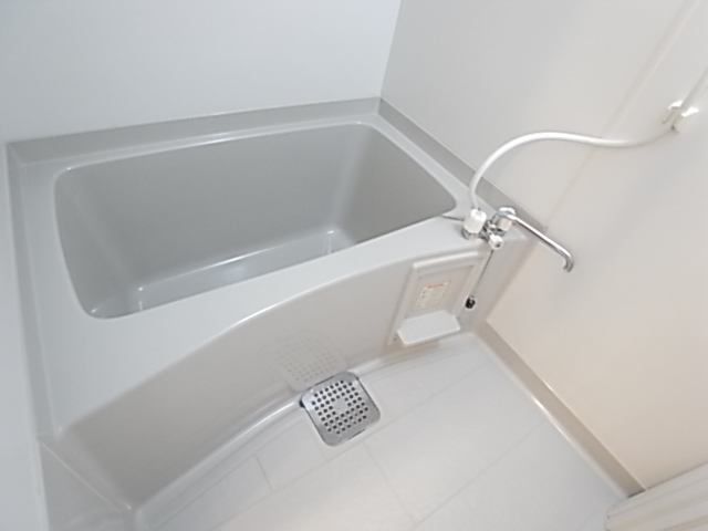 Bath.  ※ It is a photograph of another room of the same properties