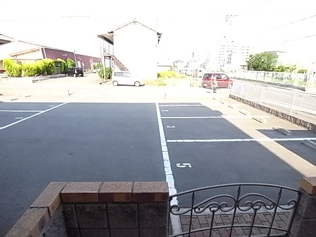 View.  ※ It is a photograph of another room of the same properties