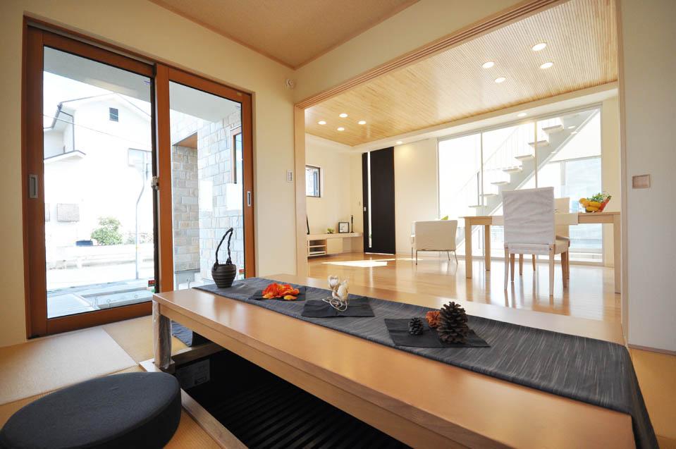 Building plan example (introspection photo). Building plan example (No. 5 locations) Building price 19,880,000 yen, Building area 119 sq m