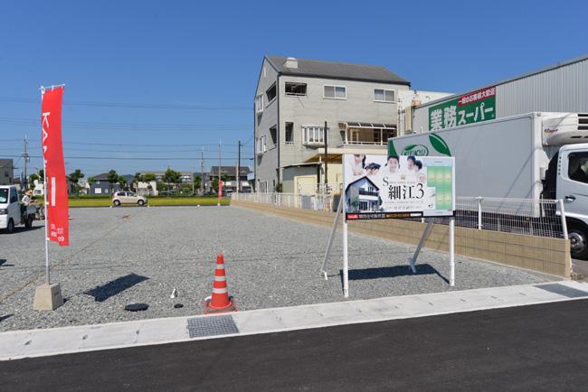 Local photos, including front road. Construction is complete at the time the site photo