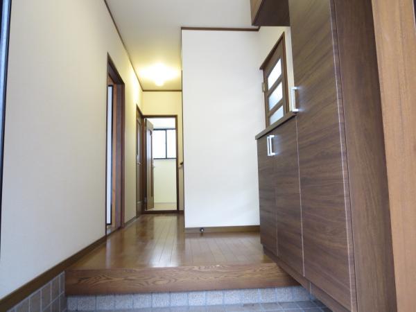 Other local. Corridor Cross Zhang Kawasumi