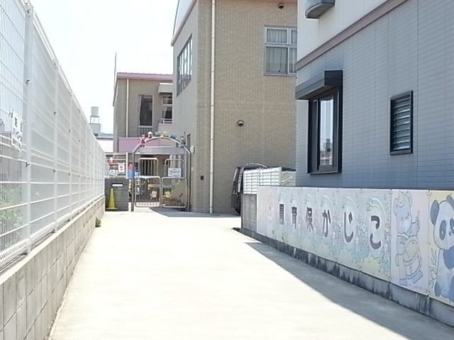 kindergarten ・ Nursery. Fawn nursery school (kindergarten ・ 165m to the nursery)