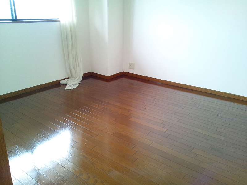 Other room space. Wash