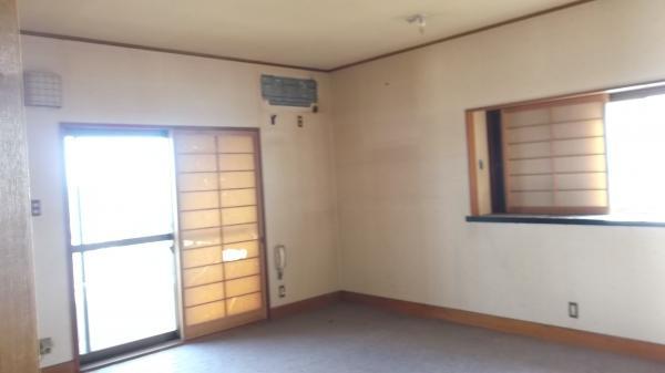 Non-living room. 2 Kaiyoshitsu 10 Pledge floor ・ KabeCho exchange plan (renovation before photo)