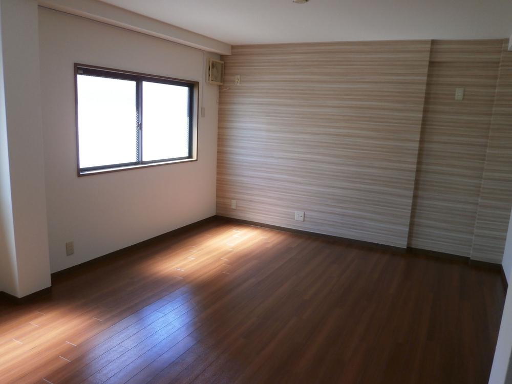 Living. Indoor (September 2013) Shooting