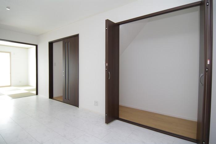 Receipt. ◆ D No. land photo ◆