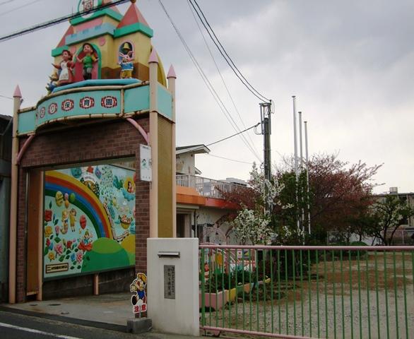 kindergarten ・ Nursery. 196m to Kaori nursery