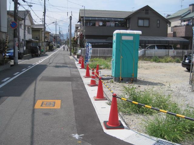 Local photos, including front road. Local (February 2013) Shooting