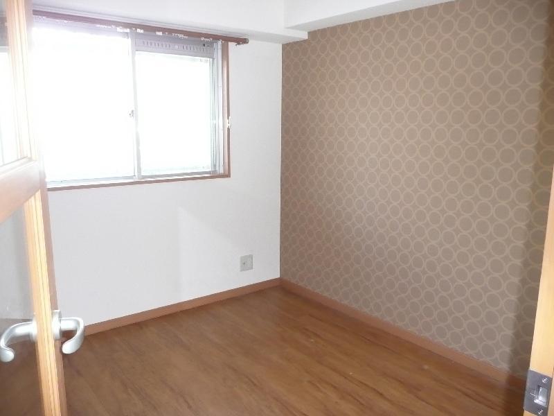 Other room space. Western style room