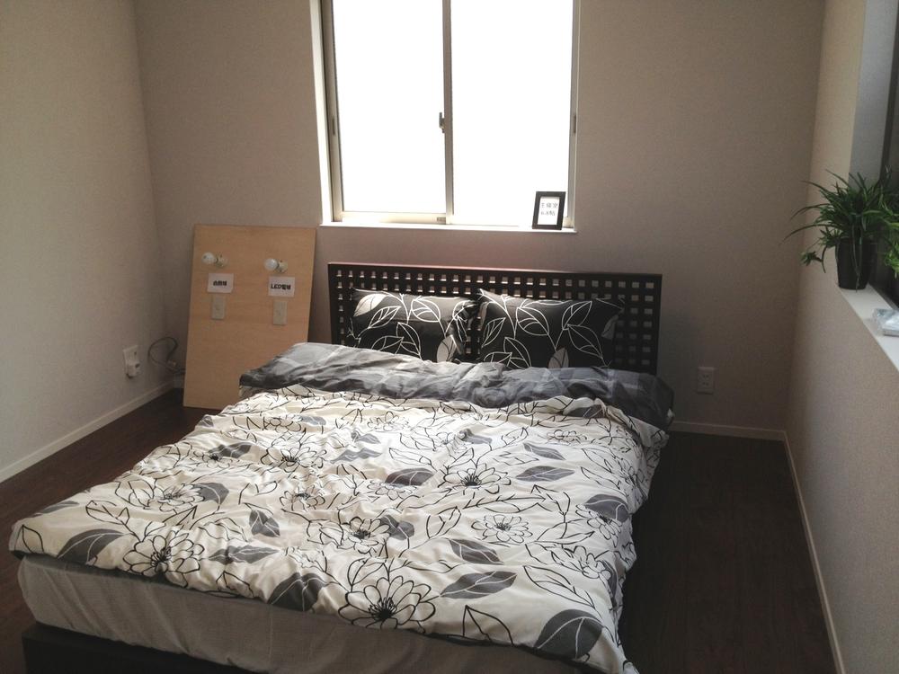 Building plan example (introspection photo). The main bedroom of the company's construction example (you can preview! )