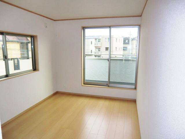 Non-living room. Local photo (2F Western-style)