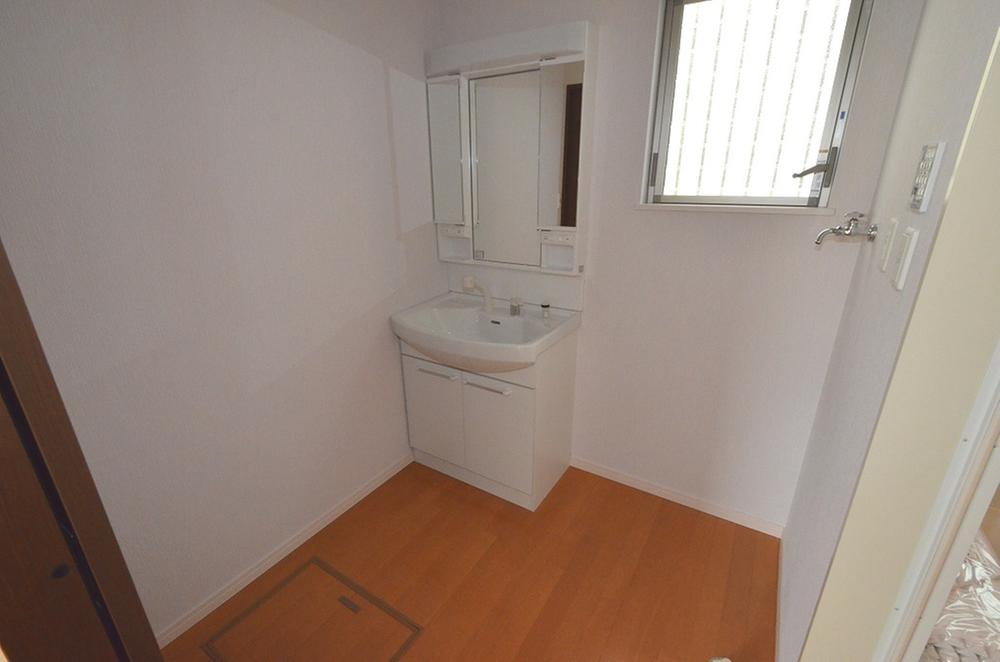 Wash basin, toilet. Wash basin ・ Example of construction photos of washroom