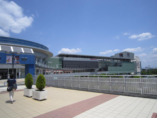Shopping centre. 677m until ion Itami Terrace (shopping center)