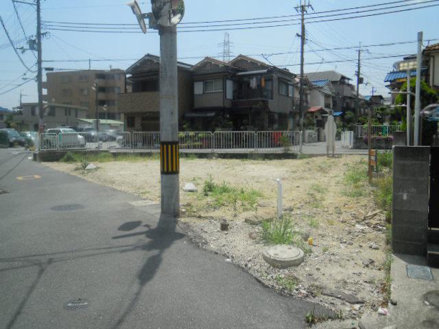 Local appearance photo. Local Photos