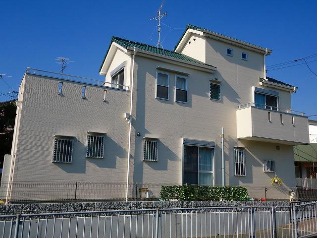 Local appearance photo. Local (12 May 2013) Shooting