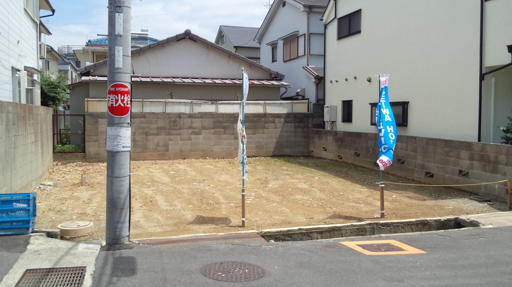 Local appearance photo