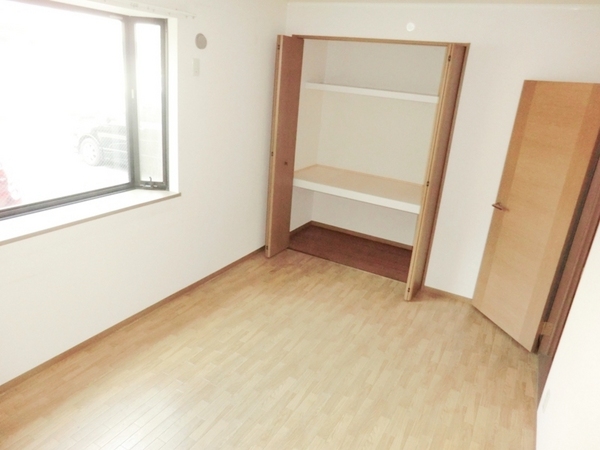 Other. Western-style housing