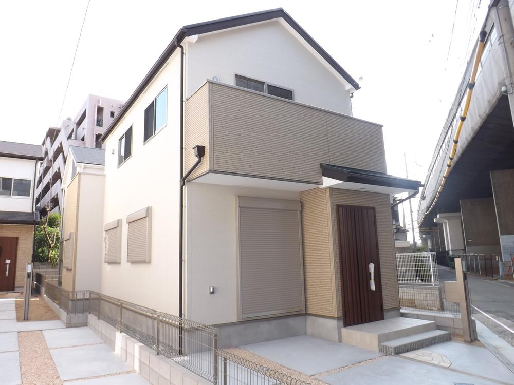 Same specifications photos (appearance). Same specifications photos (appearance) limit 1 House!