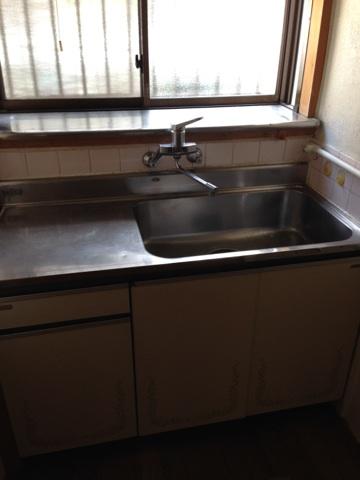 Same specifications photo (kitchen)