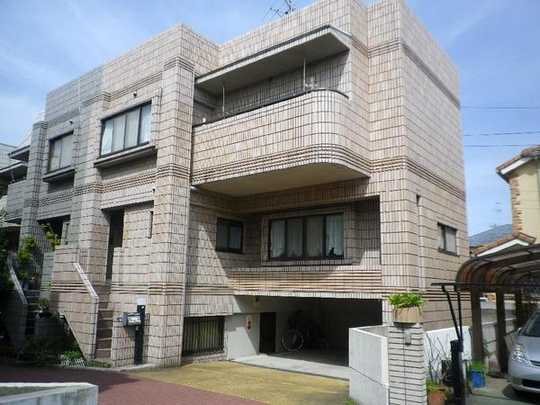 Local appearance photo. The building is the appearance.