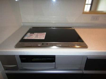 Kitchen. IH cooking heater