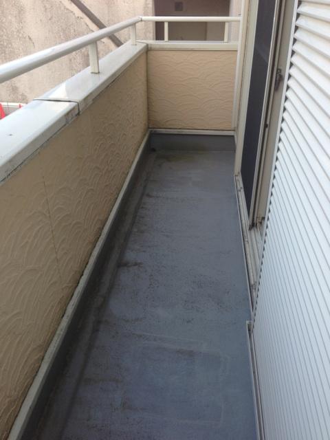 Balcony. Local (September 2013) Shooting