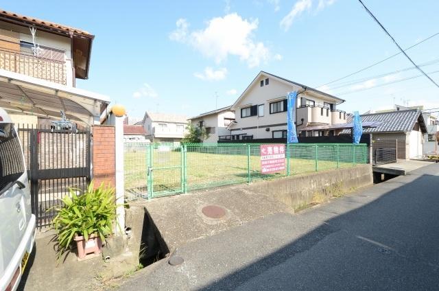 Local land photo. All two-compartment of subdivision