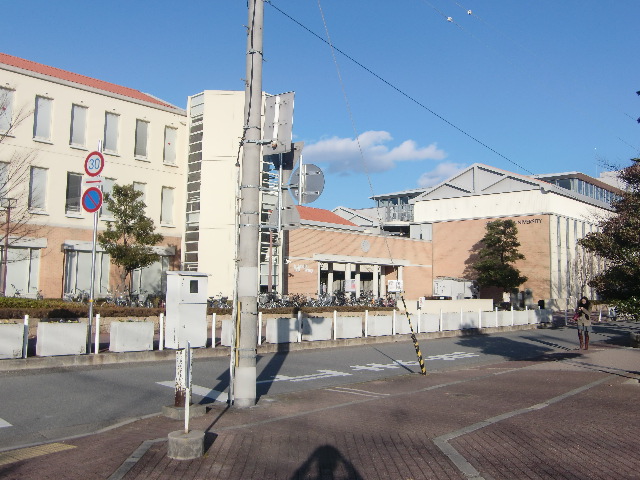 University ・ Junior college. Private Otemae Junior College (University of ・ 208m up to junior college)