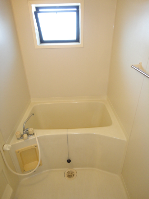 Bath. It is a window with a bathroom ^^