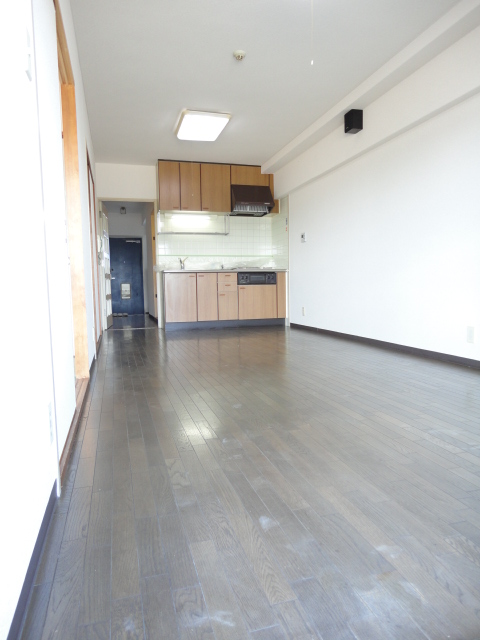 Living and room. Balcony - LDK10.5 pledge from ^^