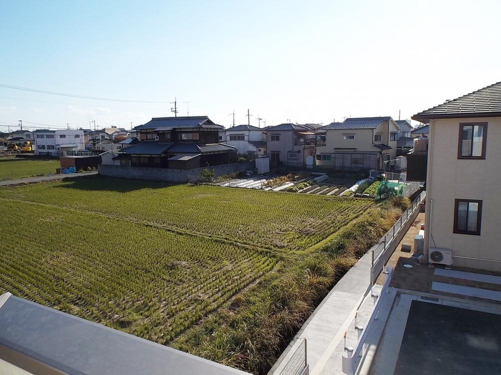 View photos from the dwelling unit