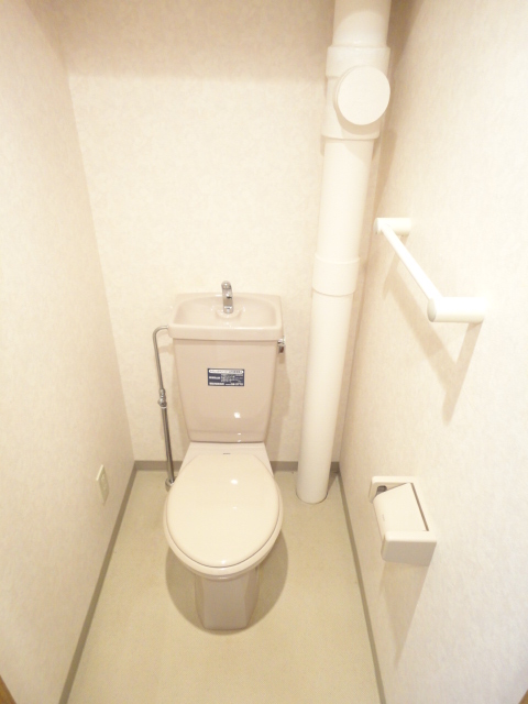 Toilet. bus ・ Toilet Separate ^^