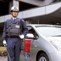 Other Equipment. As part of Secom Town security, Security guards will watch over the safety of the security patrol to the city in the town once a day. By the synergistic effect of surveillance cameras and security guards patrol, Children also with confidence you can play with the town in the park (reference photograph)