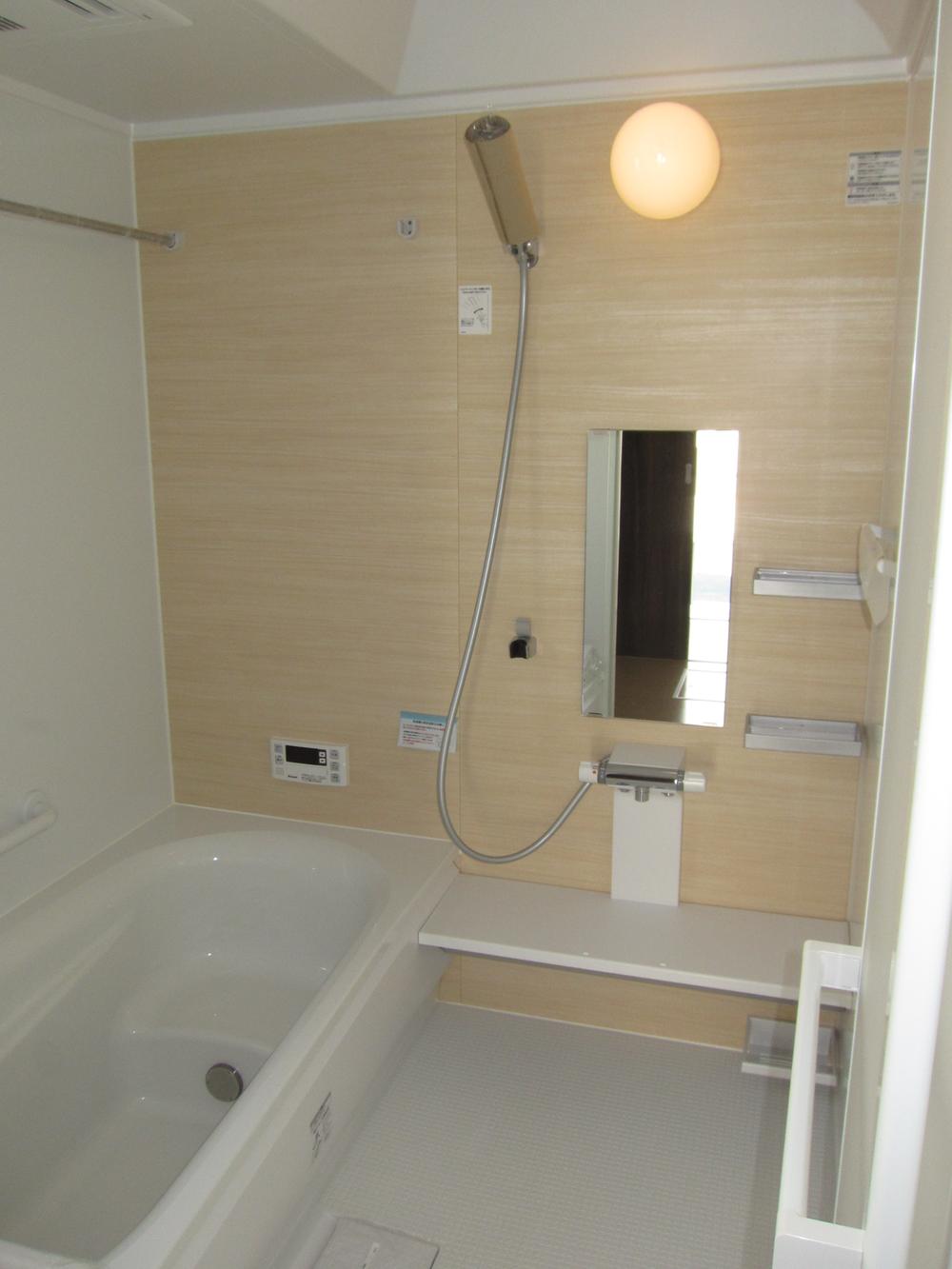 Bathroom. ◆ Bathroom (12 May 2013) Shooting