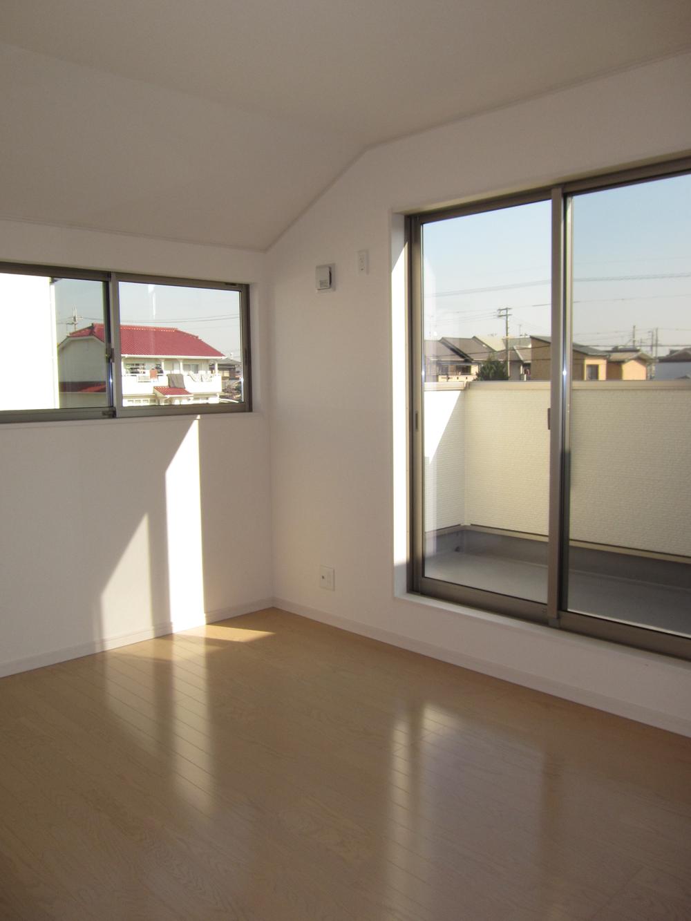 Non-living room. ◆ Second floor 6 Pledge north Western-style (12 May 2013) Shooting