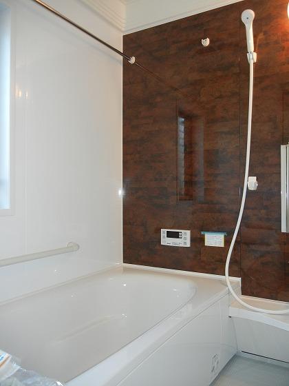 Same specifications photo (bathroom)