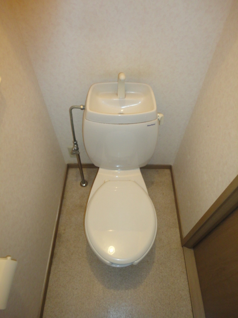 Toilet. bus ・ Toilet Separate ^^