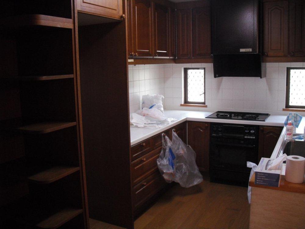 Kitchen. Residential home Kakogawa Kakogawachomizonokuchi Interior