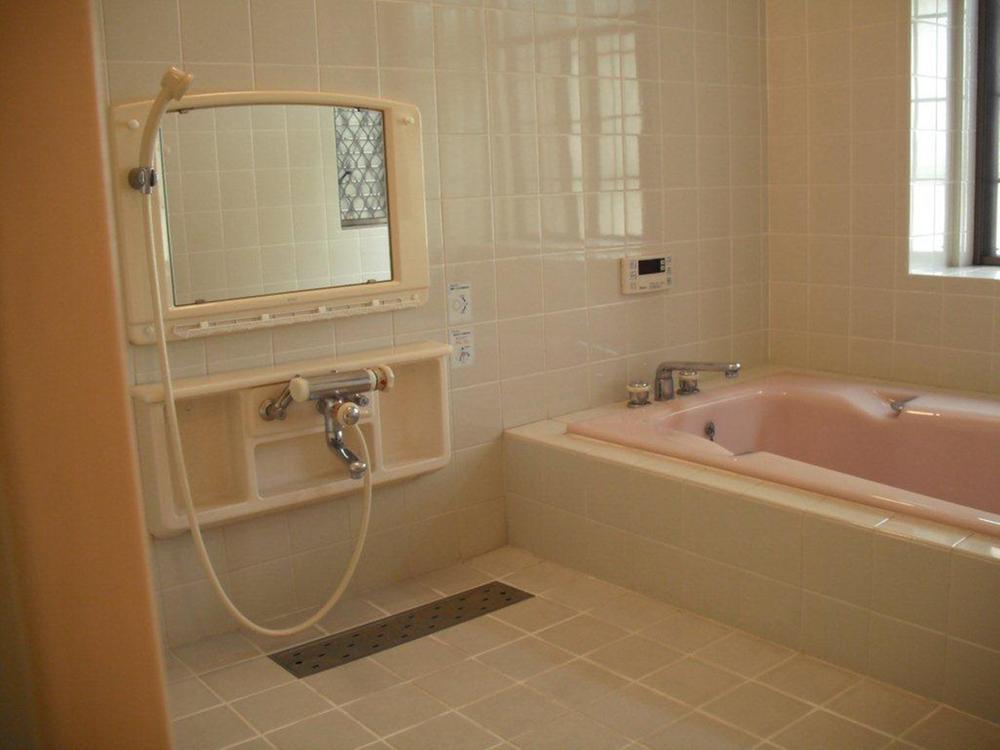 Bathroom. Residential home Kakogawa Kakogawachomizonokuchi Interior