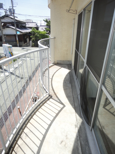 Balcony. Per diem on the south-facing balcony good - ^^