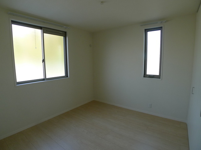 Living and room. The room in which the white tones