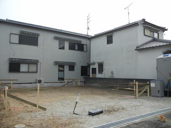 Local photos, including front road. Local (11 May 2013) Shooting