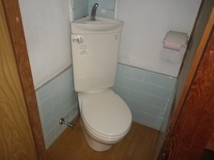 Toilet